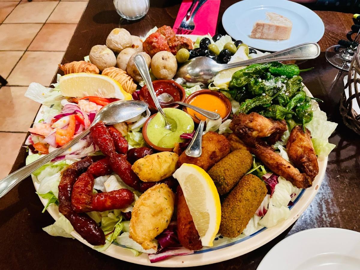 Tapas y más