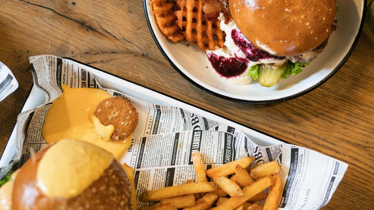 Makamaka Burger