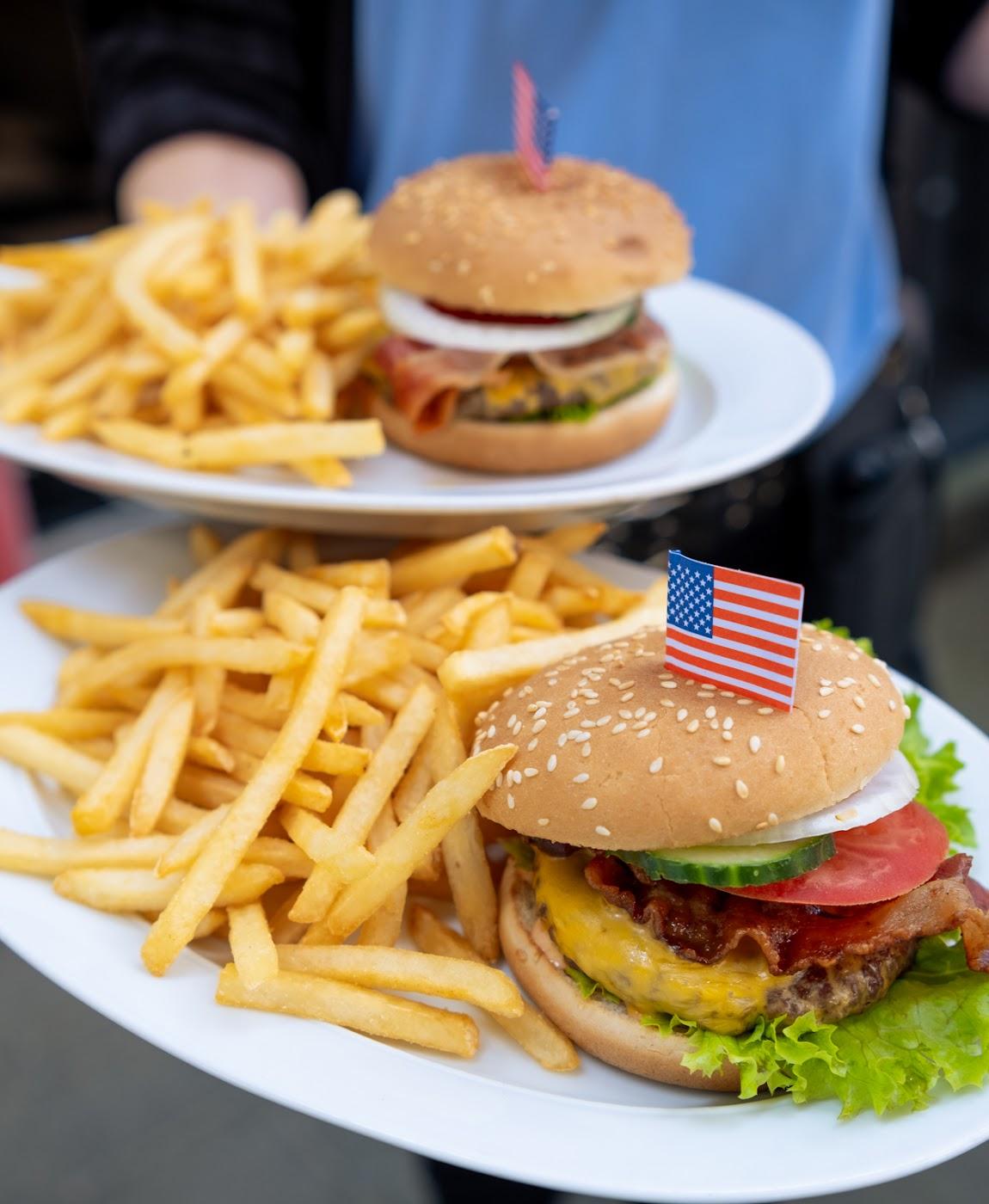 Jaroon's American Diner