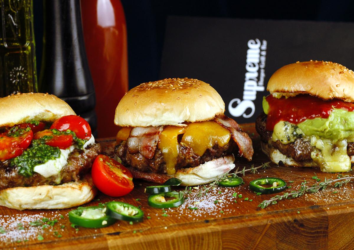 Supreme Burger