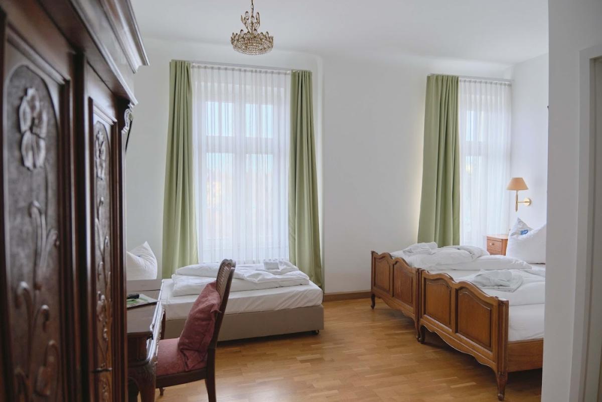 Jahrhunderthotel