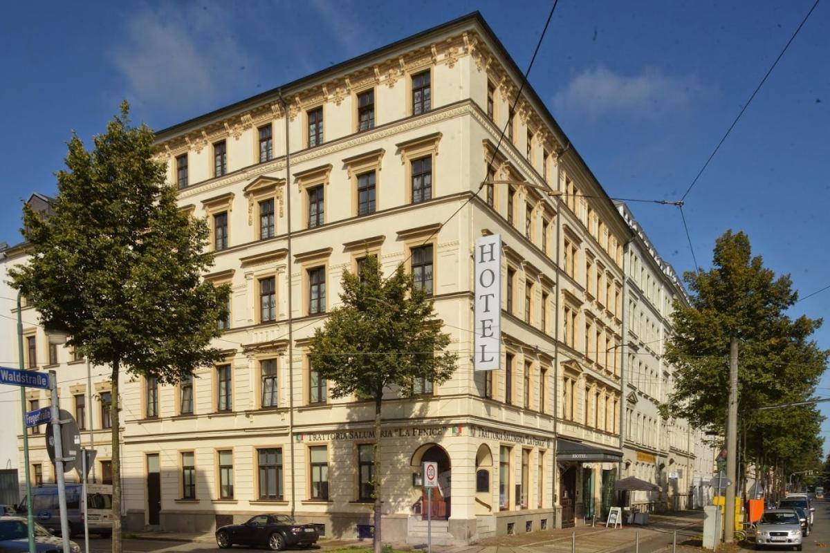 Arena City Hotel