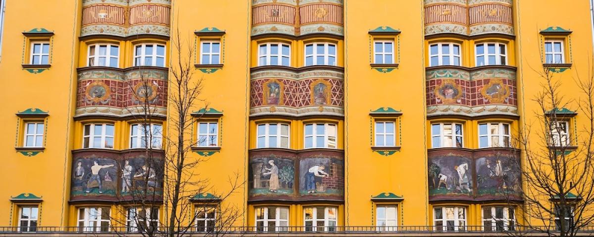 Amstel House Hostel
