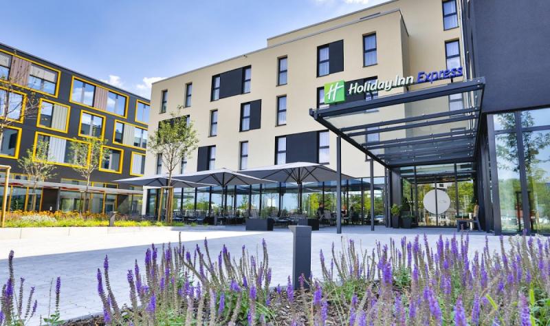 Holiday Inn Express