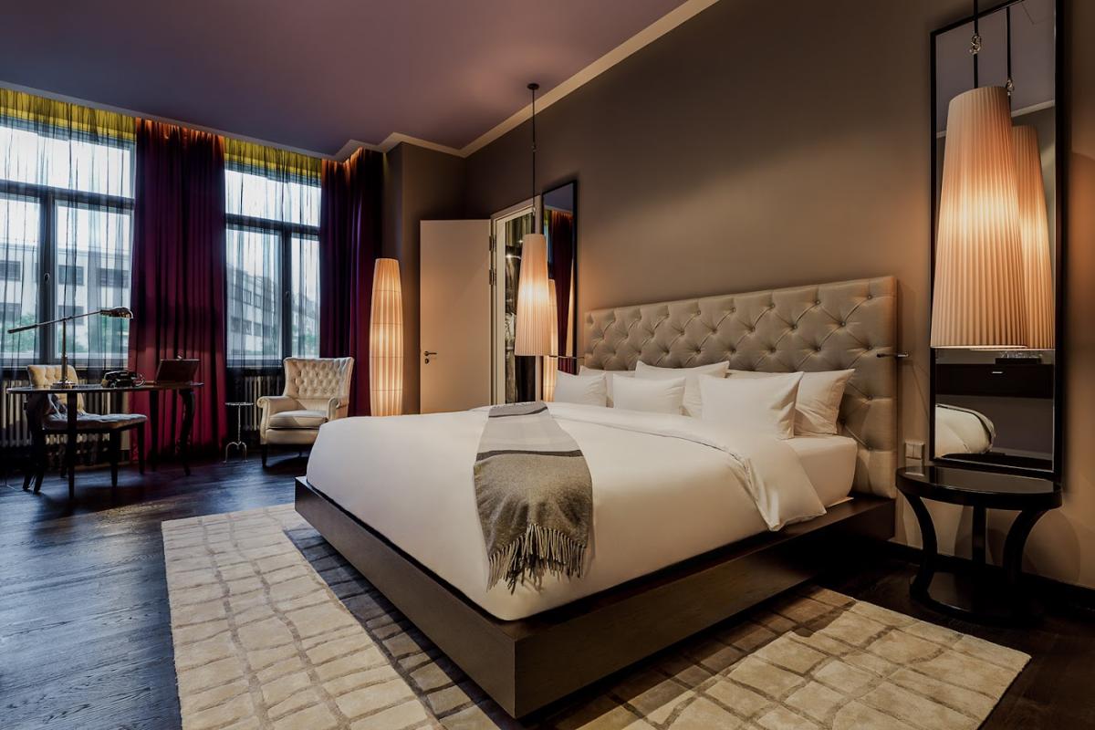 Hotel Zoo