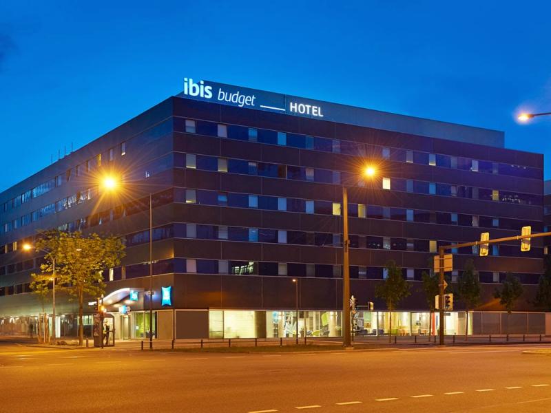 ibis Budget City West
