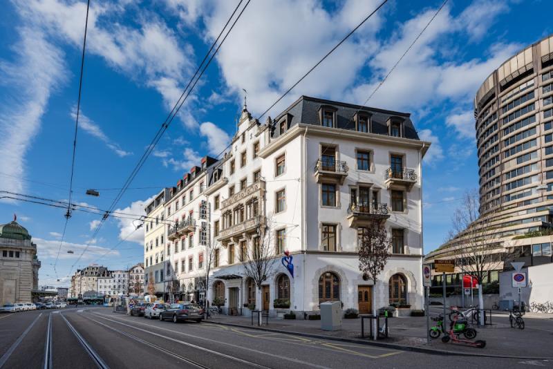 Gaia Hotel