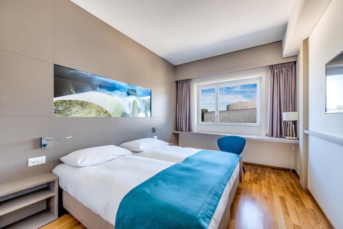 Aquatis Hôtel
